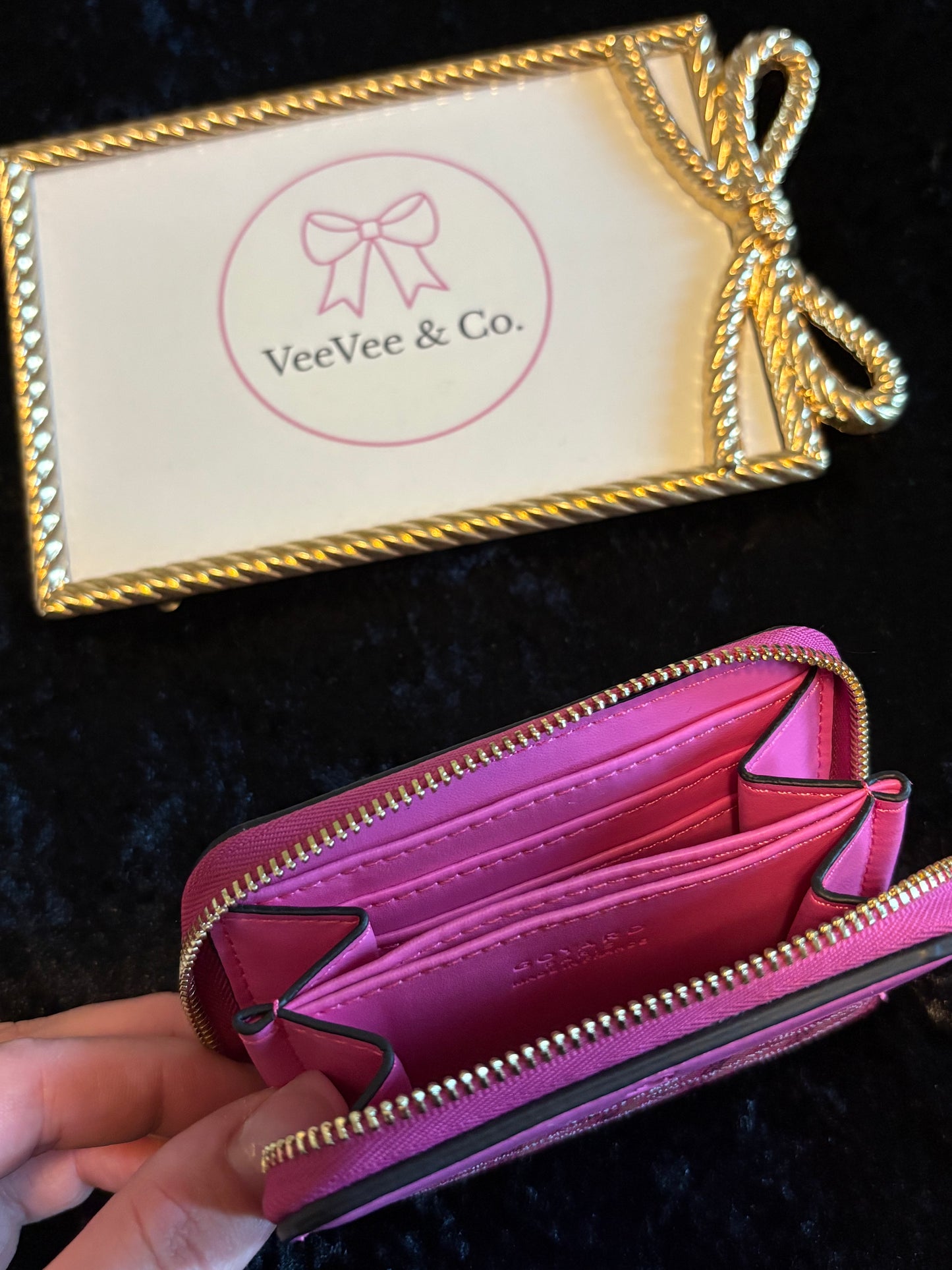 Chic Hot Pink Zipper Wallet