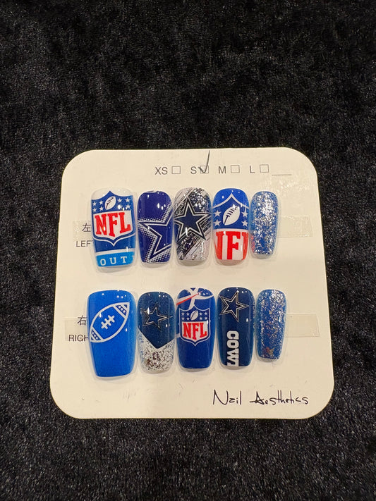 America’s Sweetheart Game Day Nails